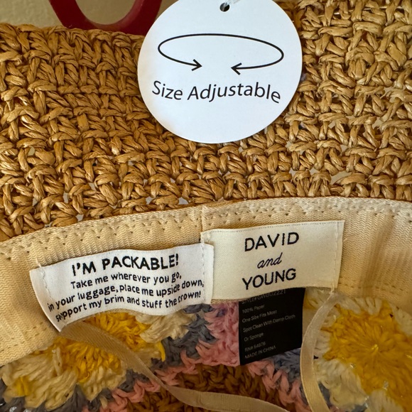 David and Young Granny Square Packable and Size Adjustable Straw Hat NWT - Picture 3 of 5